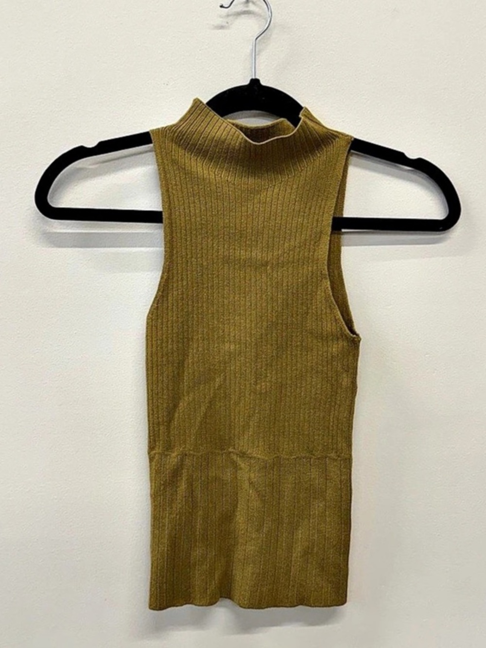 H&M Sleeveless Mock Neck Top in Green Size XS NWT